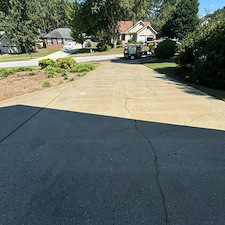 Hiring-a-Professional-Washer-is-an-Effective-way-to-Restore-the-Appearance-and-Longevity-of-your-Driveway 0